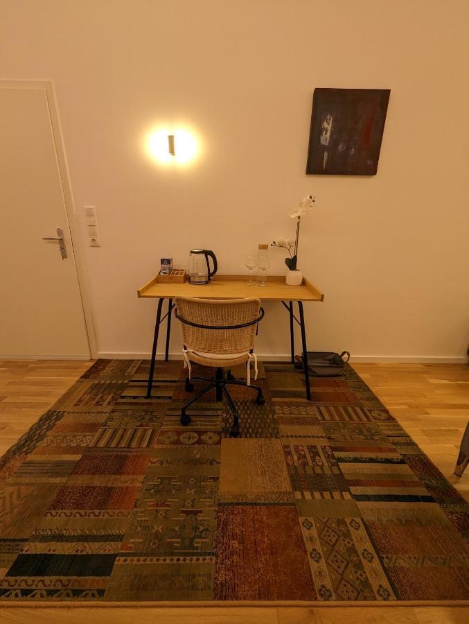 Gemuetliche Zimmer Im Herzen Der Stadt Em-Apartments Deutschland Bielefeld Dış mekan fotoğraf